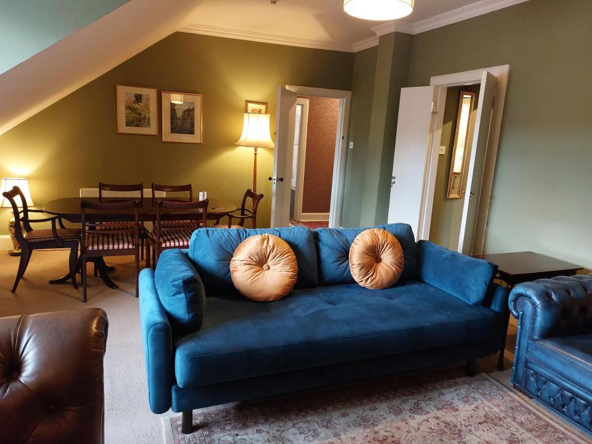 Apartamento Stunning 5Br Royal Mile Penthouse Edimburgo Exterior foto