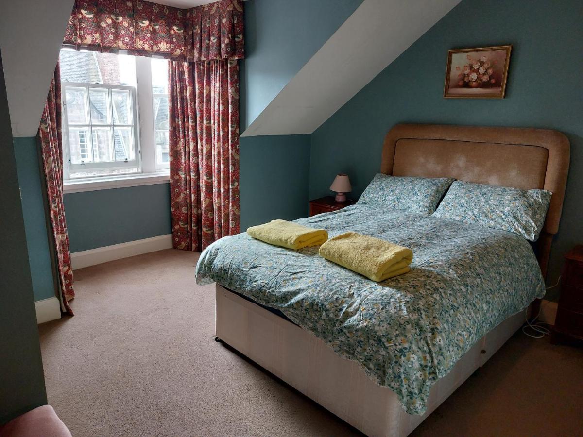 Apartamento Stunning 5Br Royal Mile Penthouse Edimburgo Exterior foto